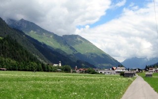  Bach talabwärts