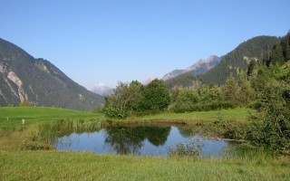  Birchetsgumper See Frühling