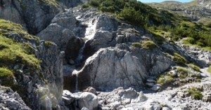  kleiner Wasserfall