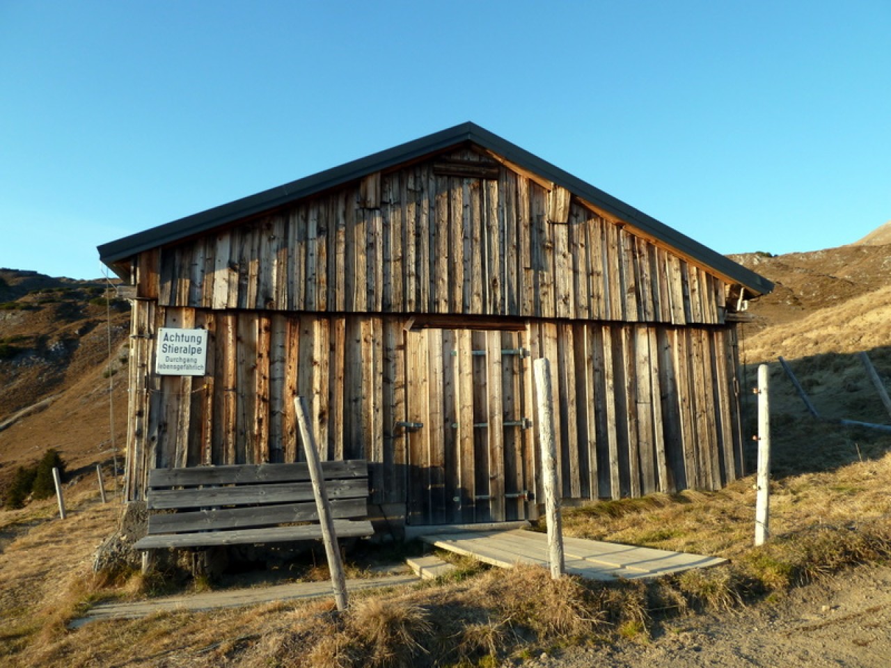  Hütte auf dem Weg zum Geißhorn