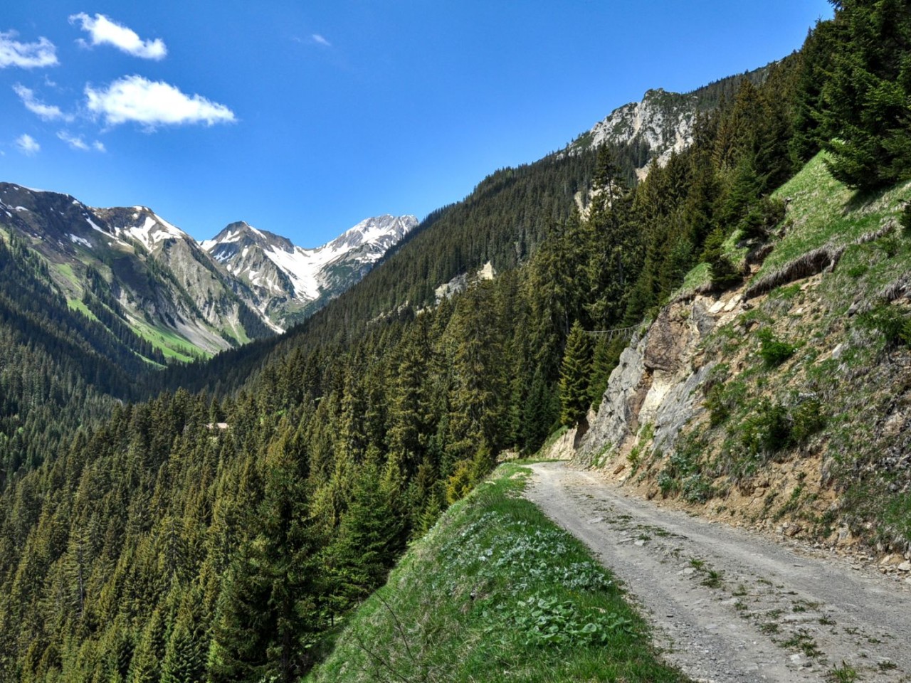  Blick ins Bernhardstal