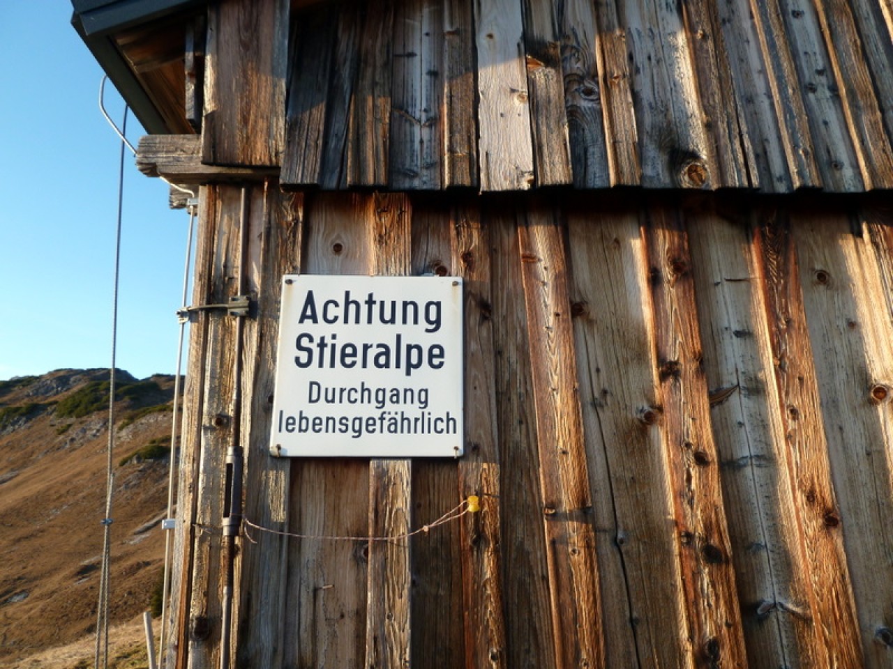  Warnschild