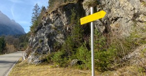  Wegweiser Strasse Vorderhornbach