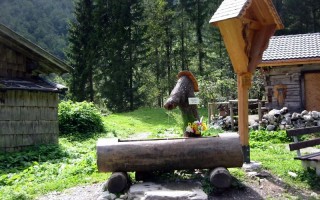 Brunnen Drähütten