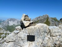 Gedenktafel auf dem Weg zur Roggspitze