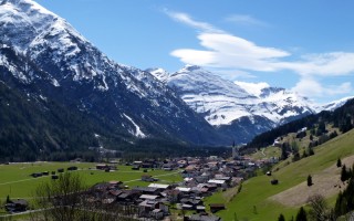  Holzgau Frühling