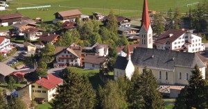  Holzgau - Kirche