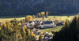  Holzgau von Hängebrücke