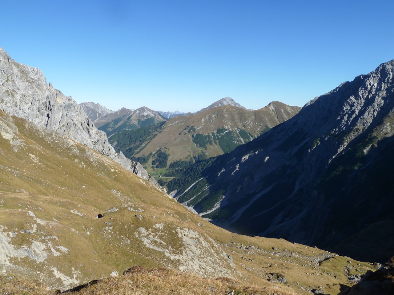  Blick durchs Fundaistal nach Pfafflar