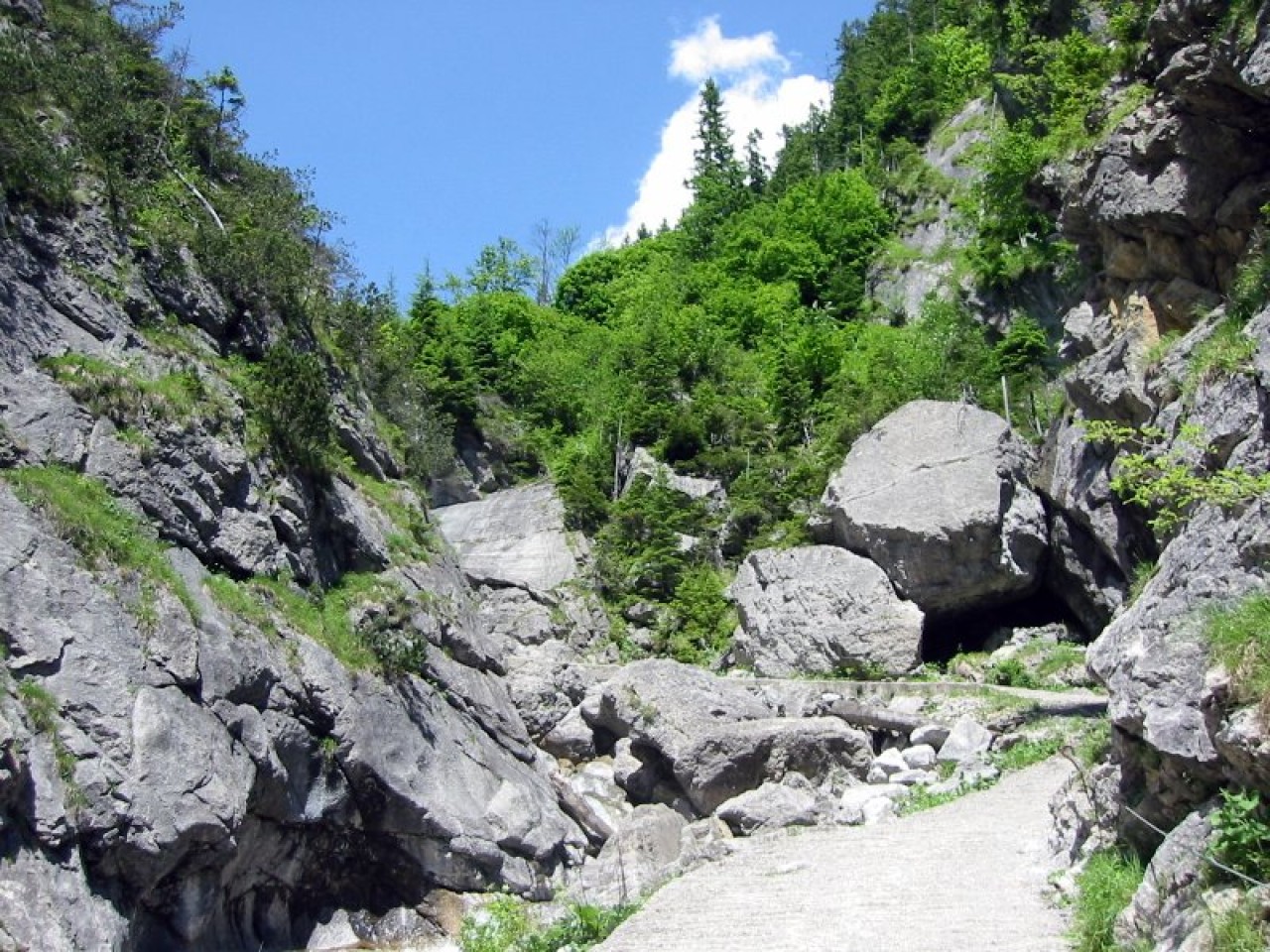  Beim Simms-Wasserfall