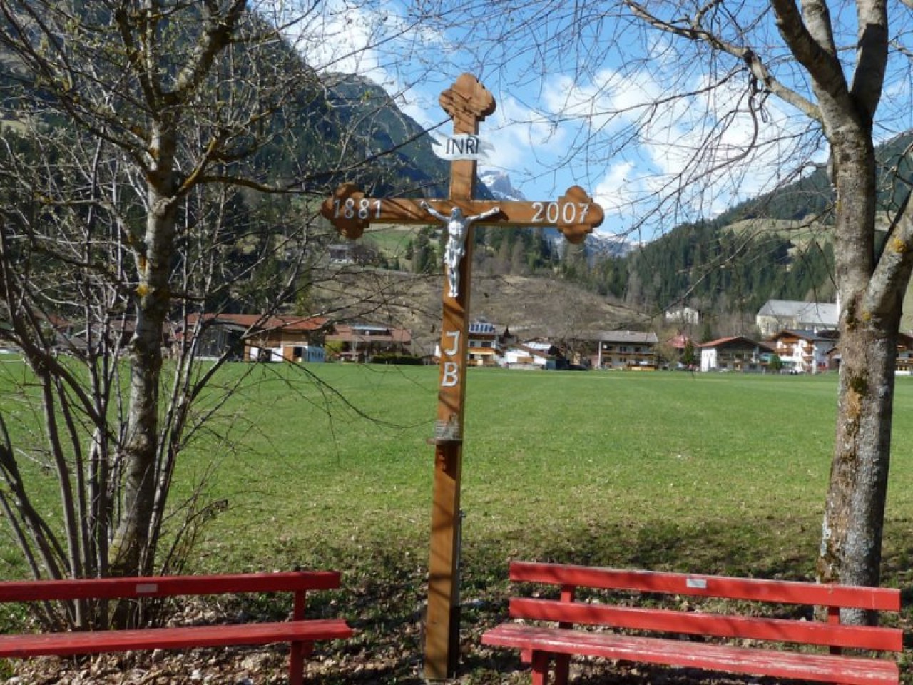  Wegkreuz Holzgau