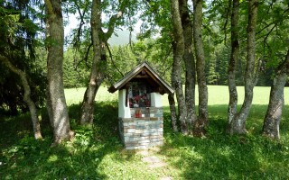  Wegkreuz bei Bach