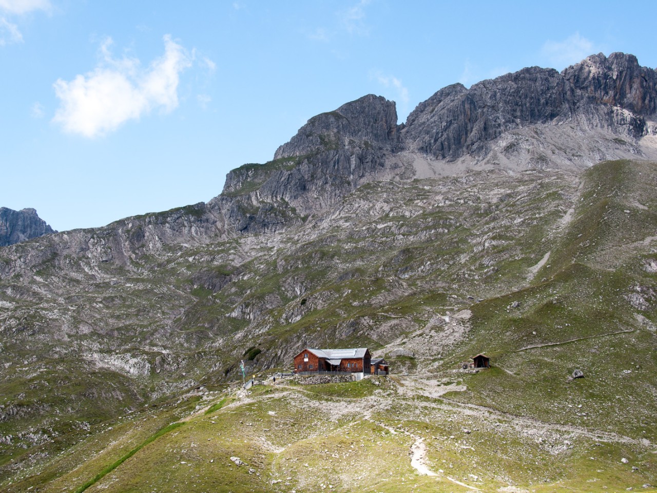  Hermann-von-Barthhütte und Ilfenspitze