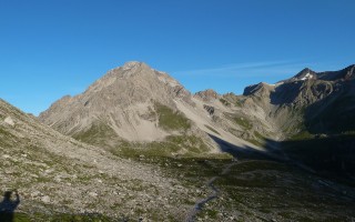  Am Flarschjoch - Blick Richtung Vorderseespitze