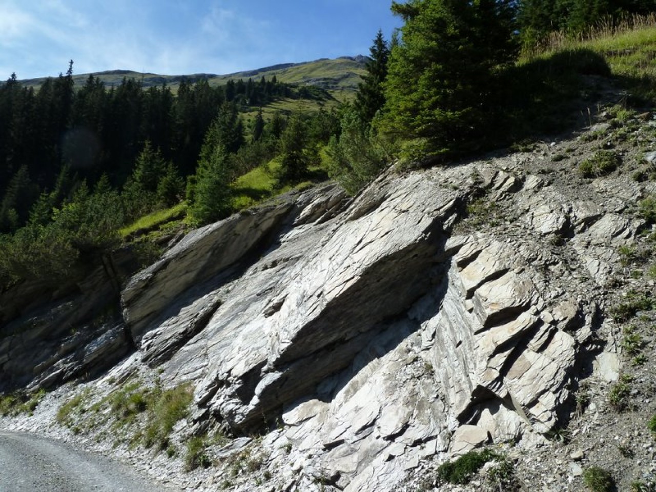  Schieferfelsen