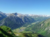 Tiefblick nach Holzgau