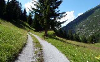  Schotterweg Alperschontal